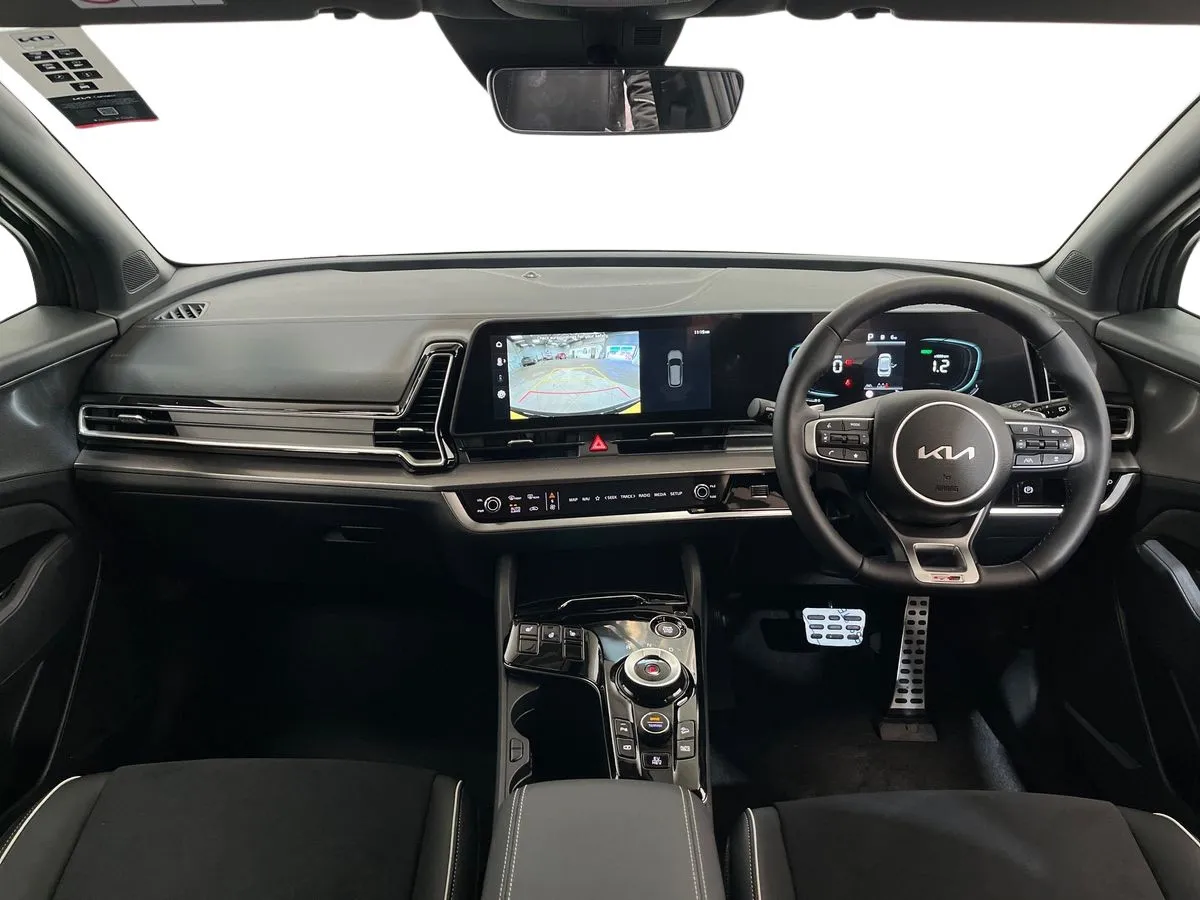 Kia Sportage PHEV Offer - Gallery Image 11
