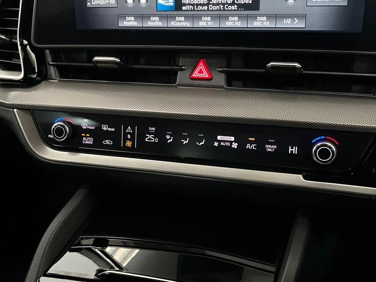 Kia Sportage PHEV Offer - Gallery Image 22