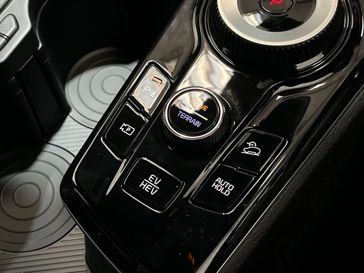 Kia Sportage PHEV Offer - Gallery Image 24