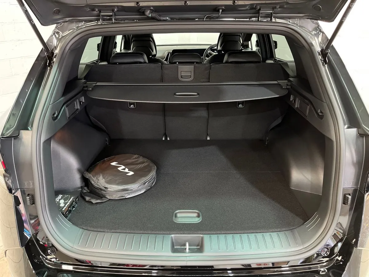 Kia Sportage PHEV Offer - Gallery Image 27