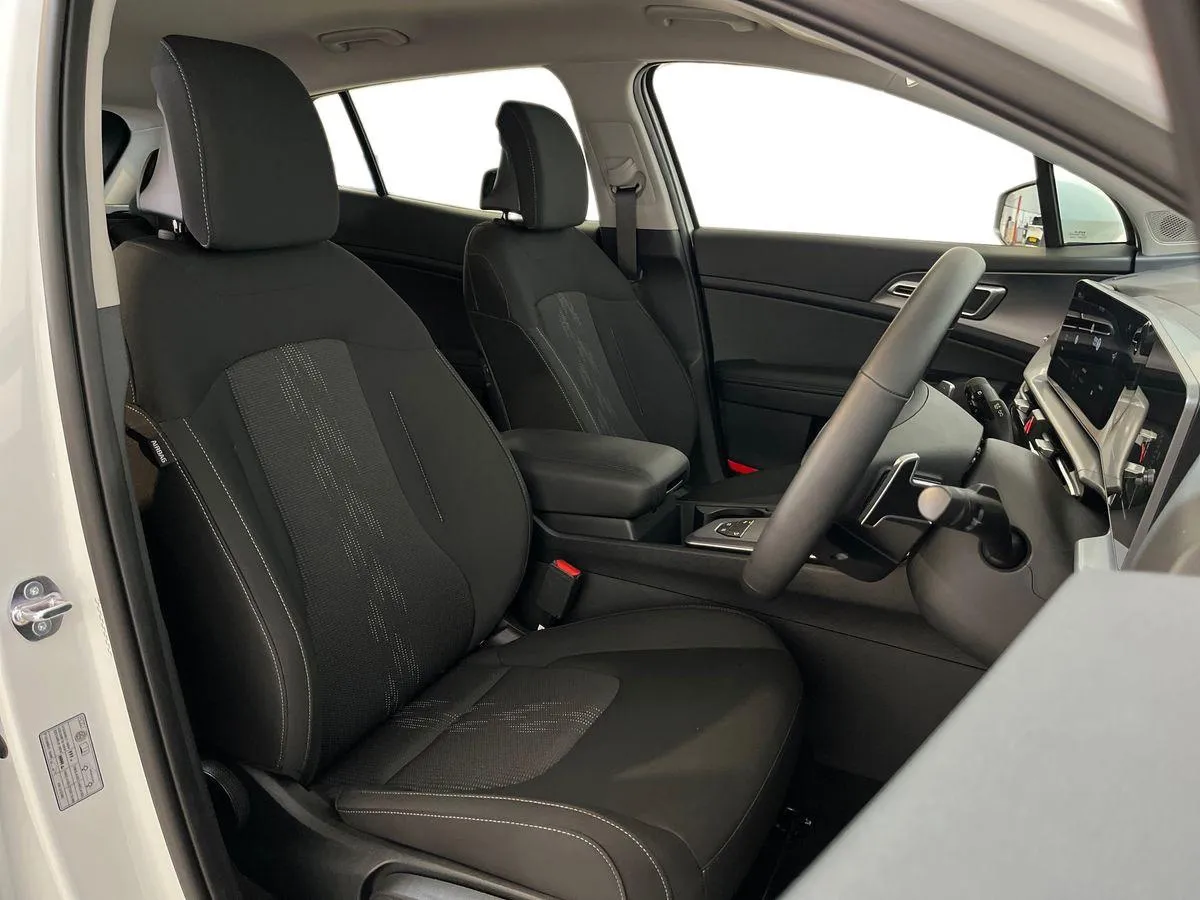 Kia Sportage HEV Offer - Gallery Image 9