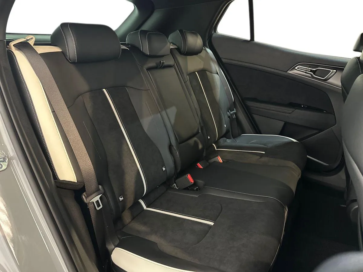 Kia Sportage Offer - Gallery Image 11