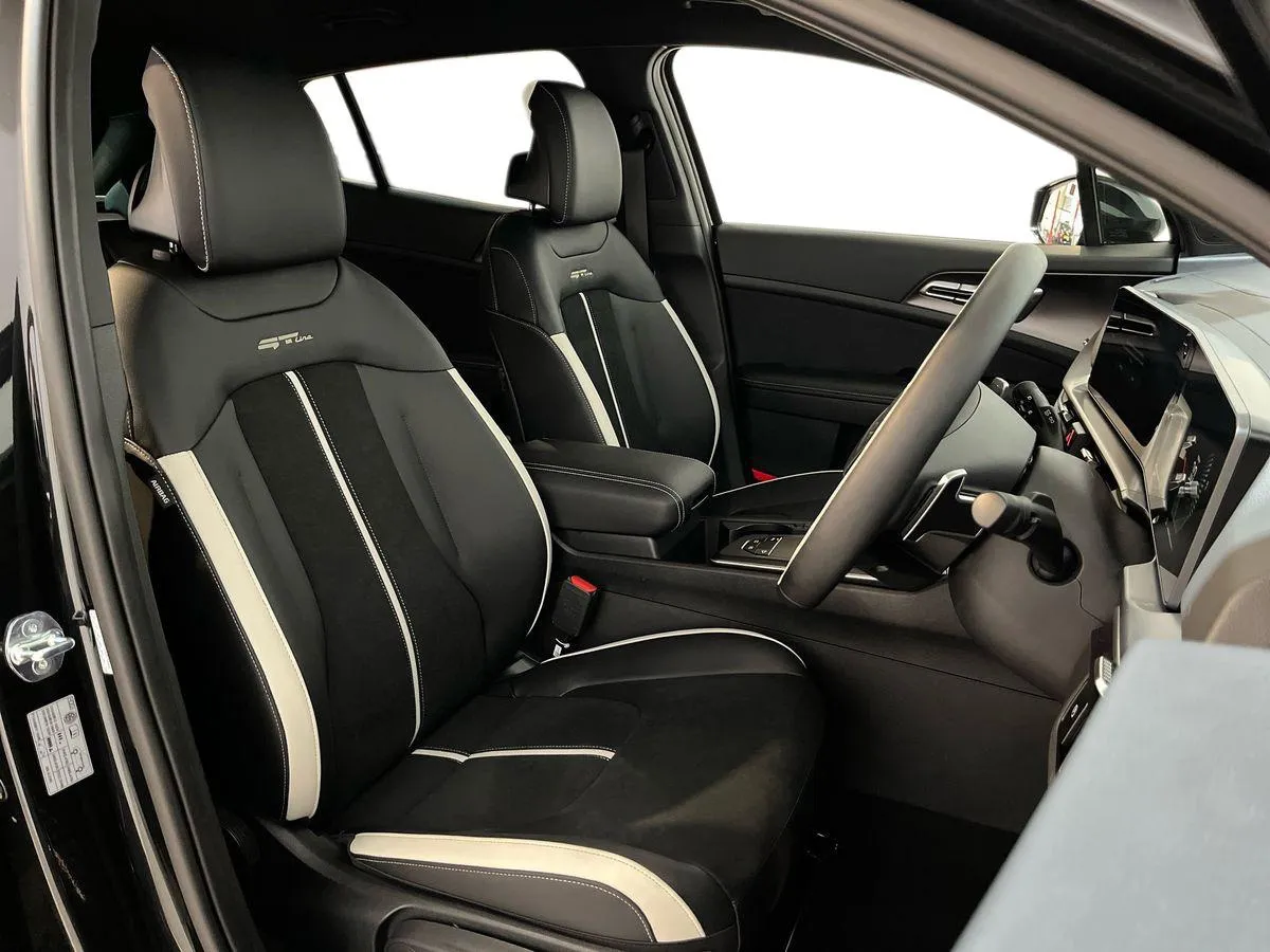 Kia Sportage HEV Offer - Gallery Image 8