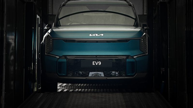 An Electrifying Experience: Kia EV9 Takes the Spotlight!
